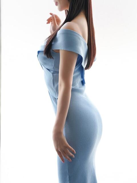 Shizuku Tsukino ELEGANT－エレガント－（高級ソープランド）