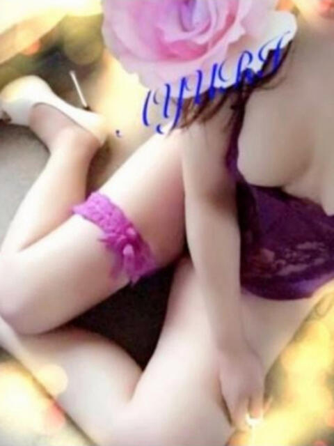 アユリ 人妻生レンタル（デリヘル）