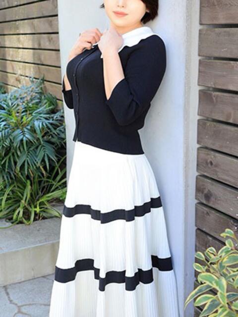 あみ 素人妻達☆マイふぇらレディー(人妻系ホテヘル&デリヘル)