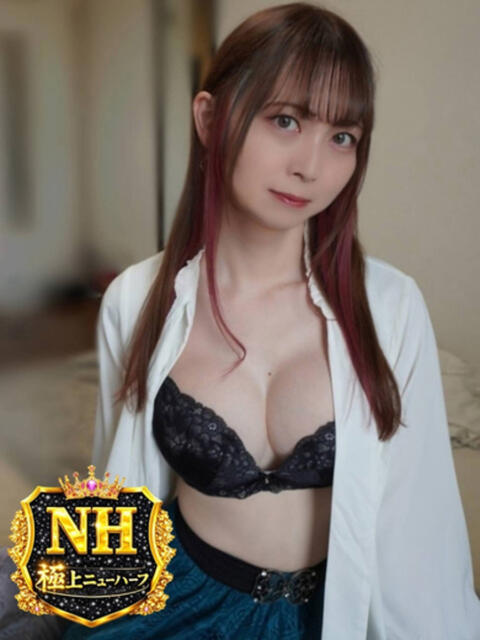 ゆくえ(ニューハーフ） 人妻生レンタル（デリヘル）