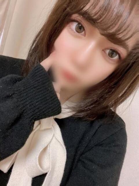 ユナ 人妻生レンタル（デリヘル）