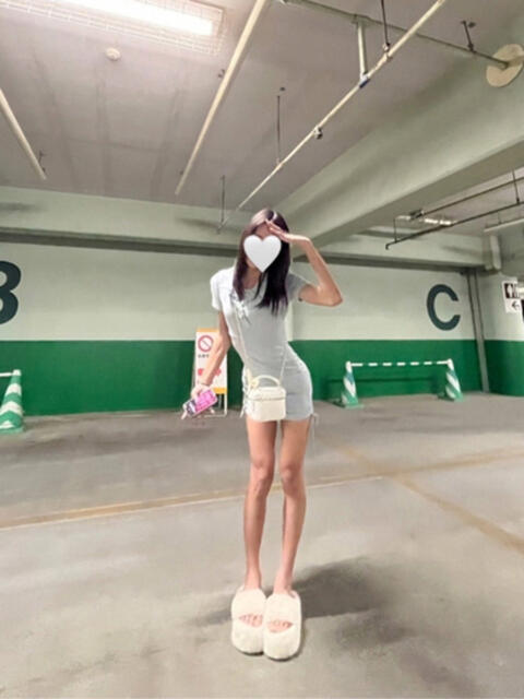 るる（ニューハーフ） 人妻生レンタル（デリヘル）