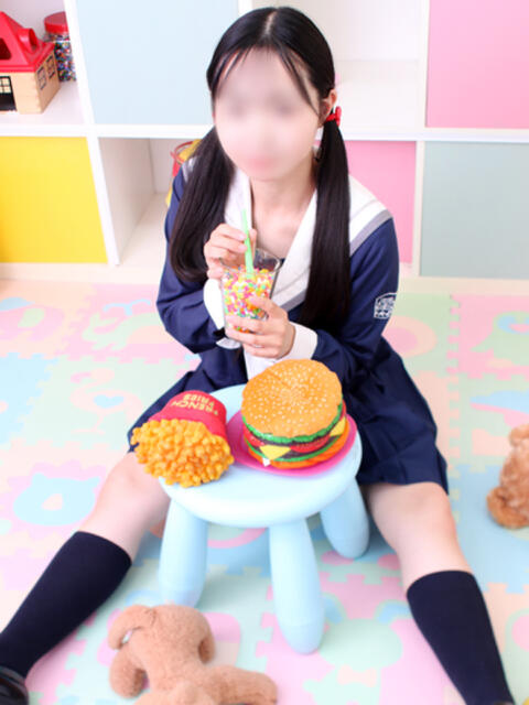 りこ ミニィ娘くらぶ 日本橋（ロリータ専門ホテヘル）