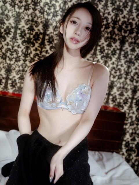 花実ここな 奴隷志願！変態調教飼育クラブ梅田店（デリヘル）