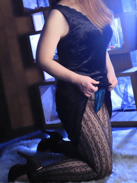 つかさ 松戸駅西口ママ友さーくる（人妻デリヘル）