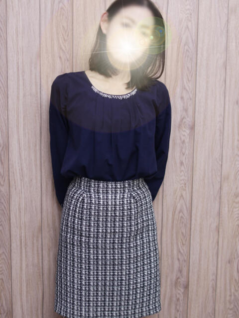 しのぶ 松戸駅西口ママ友さーくる（人妻デリヘル）