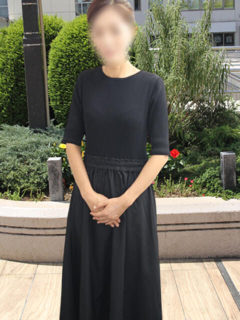 すず 松戸駅西口ママ友さーくる（人妻デリヘル）