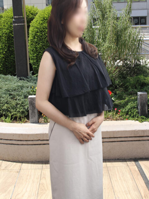 ゆりこ 松戸駅西口ママ友さーくる（人妻デリヘル）