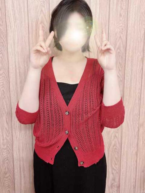 みる 松戸駅西口ママ友さーくる（人妻デリヘル）