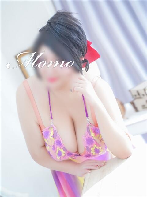 もも 西船人妻花壇（人妻デリヘル）