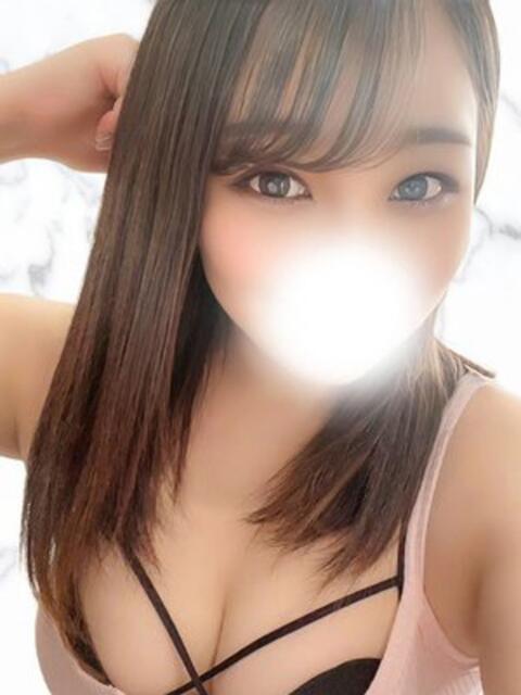 星宮ほしな 全裸革命orおもいっきり痴漢電車（ホテヘル）