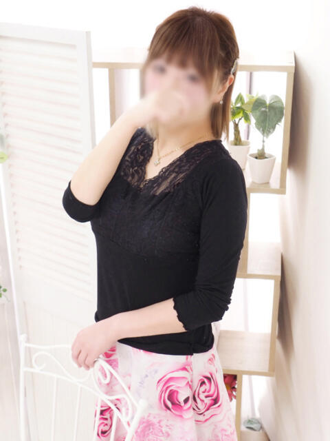 安達 品川やすらぎ（癒し系マッサージデリヘル）