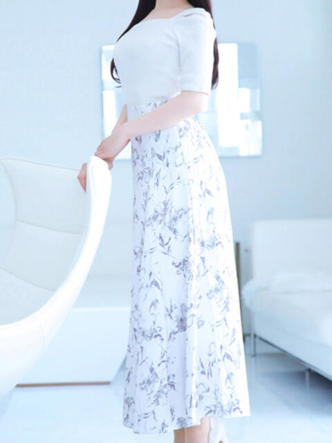 福岡店・真白(ましろ) グランドオペラ東京（高級デリヘル）