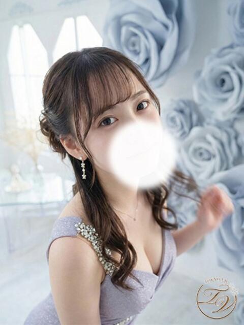 みいな（MIINA） 裸でマッサージ＋デリヘルサービス！TOKYO VIP（マッサージ+デリヘル）