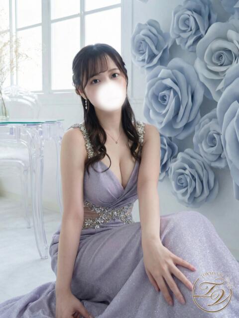 みいな（MIINA） 裸でマッサージ＋デリヘルサービス！TOKYO VIP（マッサージ+デリヘル）