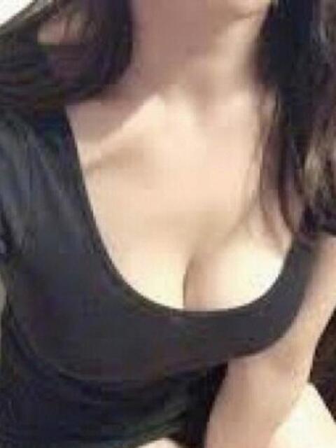 みお（可愛い） ウチくる！？（【非風俗】メンズエステ）