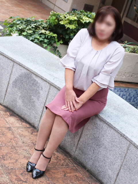 ほのか 完熟ばなな神戸・三宮店（待ち合わせ型熟女デリヘル）