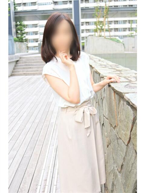 ひびき 奥鉄オクテツ東京店（デリヘル市場）（駅待ち合わせ型人妻デリヘル）