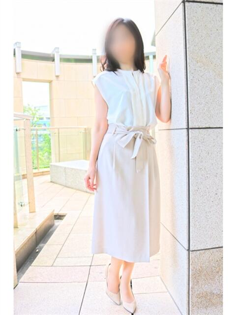 ひびき 奥鉄オクテツ東京店（デリヘル市場）（駅待ち合わせ型人妻デリヘル）