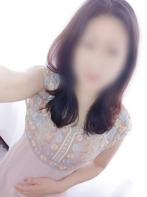 ひかる 完熟ばなな新宿(熟女系待ち合せデリヘル)