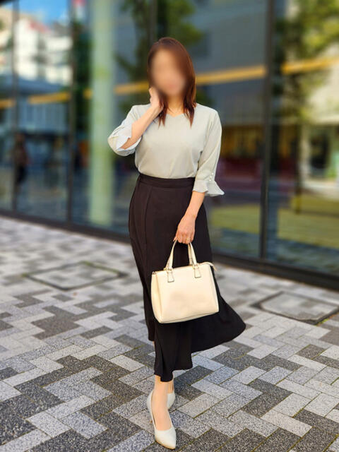 ゆず 完熟ばなな 谷九店（熟女待ち合わせ型デリヘル）