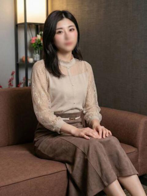 陽菜【ヒナ】 福井人妻営業所（人妻系デリヘル）