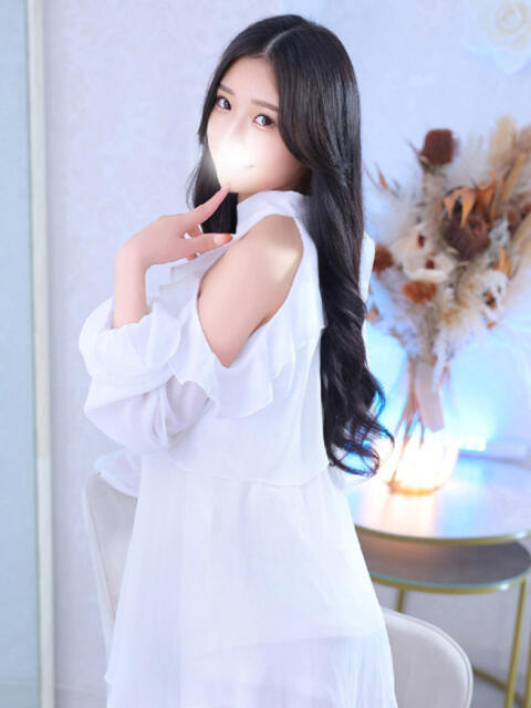 あかね★容姿端麗ご奉仕好きOL Bell～S級美女お姉様・人妻デリヘル～（デリヘル）