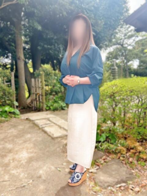 高宮 かなで こあくまな熟女たち 千葉店（KOAKUMAグループ）（人妻・熟女デリヘル）