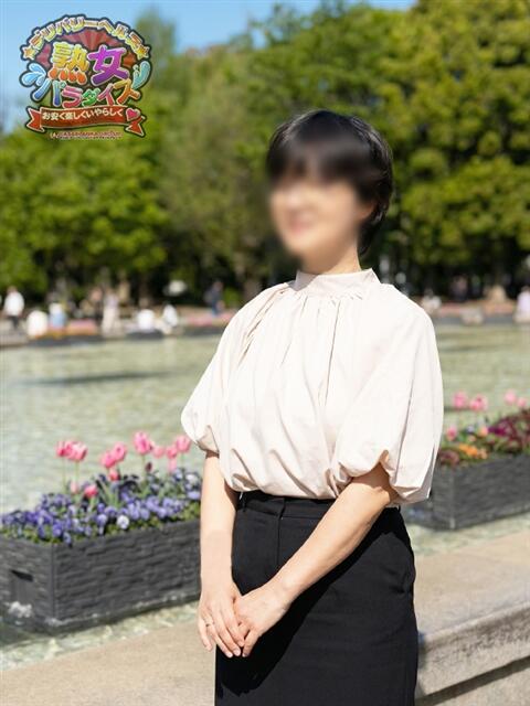 小林 まき 熟女パラダイス鶯谷店(カサブランカグループ)（熟女デリヘル）