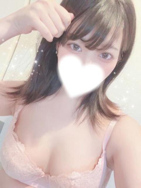 みつは★Sカワイイ美女降臨!! かりゆしOLの秘密【20代沖縄美女多数在籍-デリヘル×ヌードエステ】（性感エステ＆デリヘル）