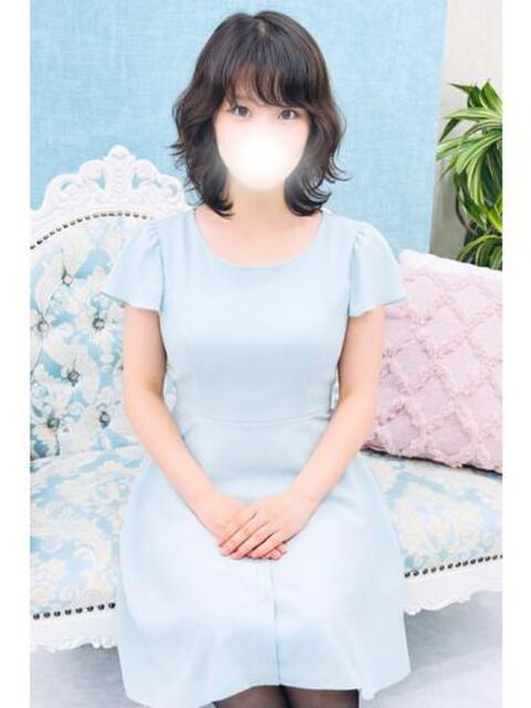 亜美 五反田人妻城（人妻路上待ち合わせデリヘル）