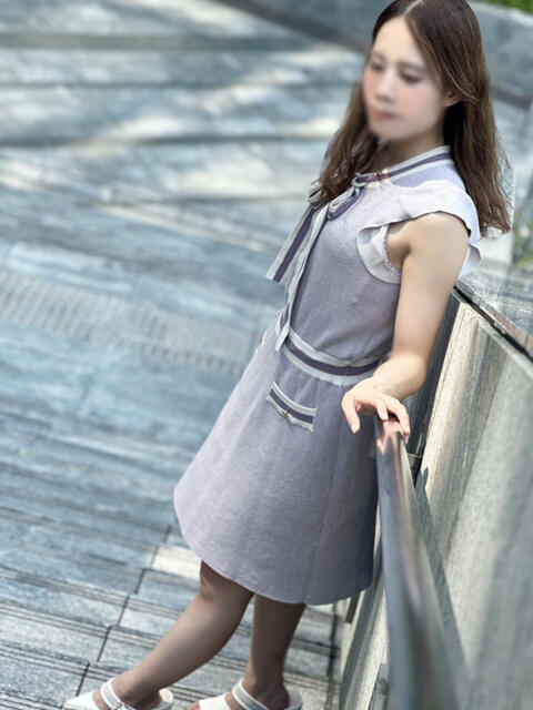 りさ ゴールドハンズ（手コキ）