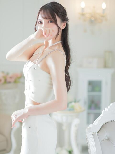 こゆき クラブ バレンタイン大阪（素人美女専門デリヘル）