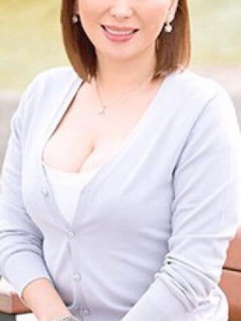 ふみか 海女小屋で待つ綺麗なお姉さん（デリヘル）