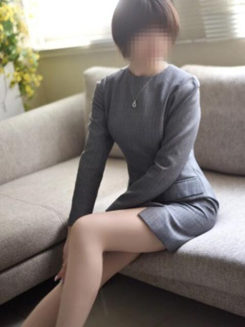 本宮(もとみや) 人妻出逢い会 百合の園 山の手本店（人妻系デリヘル）