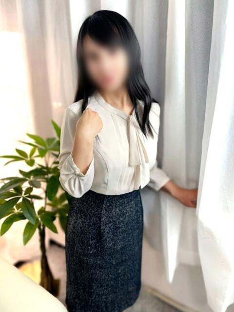 みどり 完熟ばなな新宿（熟女系待ち合せデリヘル）