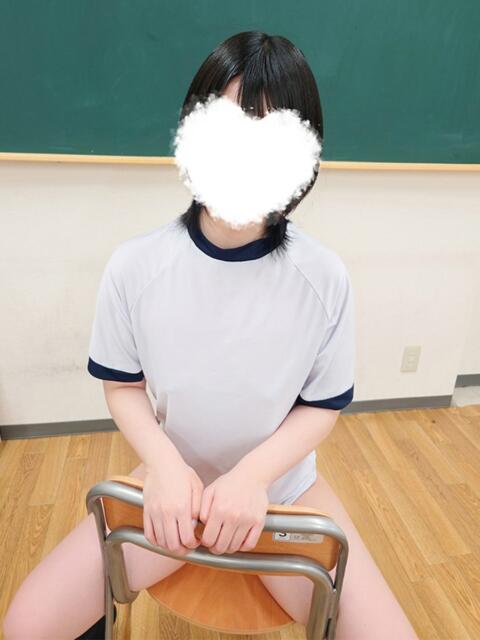 藤宮 りっか アリス女学院 梅田校（ホテヘル）