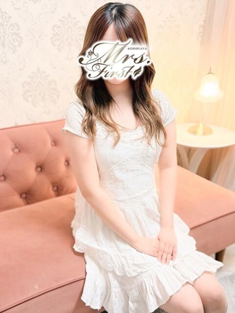ももか ミセス ファースト -お姉さん・若妻専門店-（人妻デリヘル）