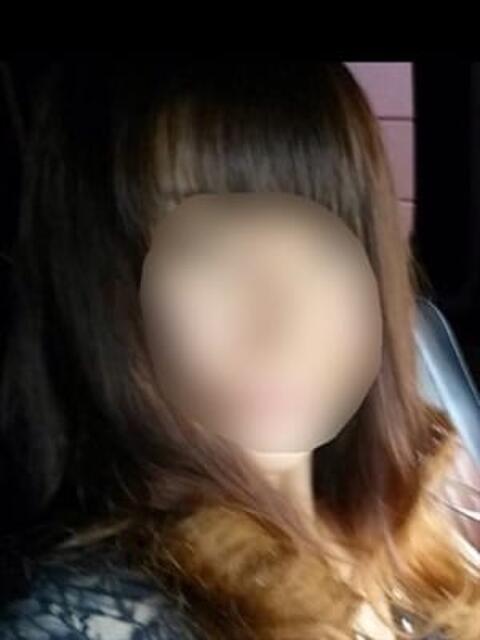 真子 海女小屋で待つ綺麗なお姉さん（デリヘル）