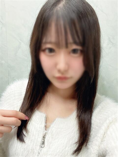 ゆきな 渋谷くいーんず（素人専門ホテヘル＆デリヘル）