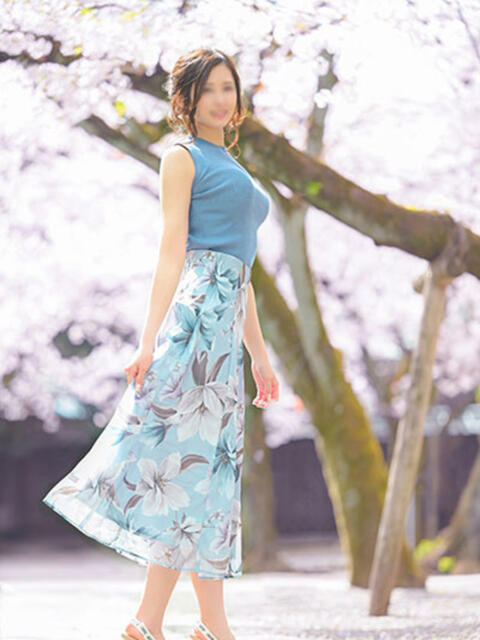 五月 琥珀（こはく）（高級ソープランド）