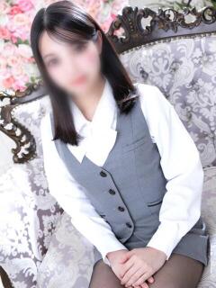 ゆあ 新宿・本格コスプレ美人秘書オフィスイメクラ「秘書課女子」（新宿・歌舞伎町/デリヘル）