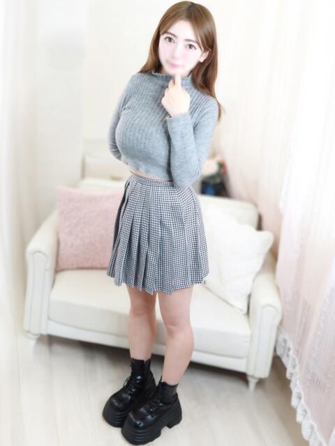 りせ 高級オナクラ　ひよこクラブ（オナクラ・手コキ）