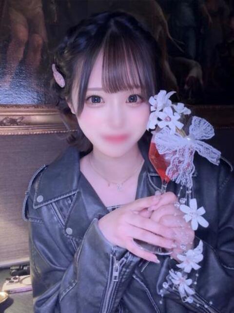 宇佐美ゆな ウルトラロイヤル（デリヘル）