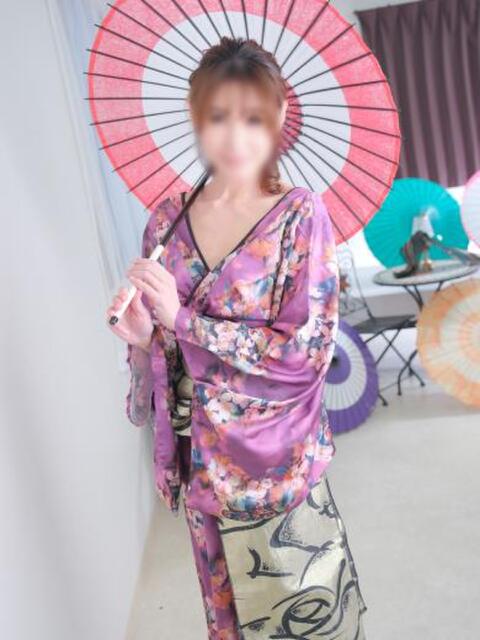 秋本ちさと イエスグループ熊本 華女（ファッションヘルス）