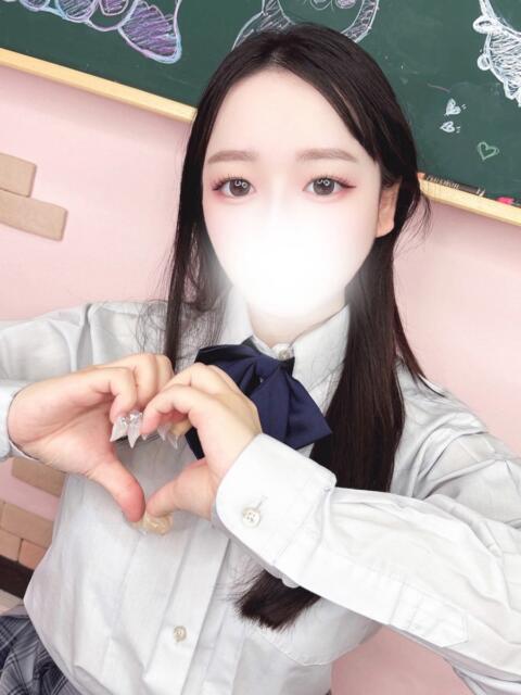 ひなみ 新宿ハンドメイド（手コキ・オナクラ）