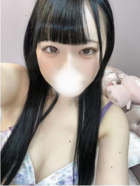 ねね 業界経験激浅 いきなりラブ彼女(ソープランド)