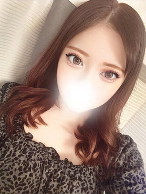 海野まりん 全裸美女からのカゲキな誘惑（ホテヘル＆デリヘル）