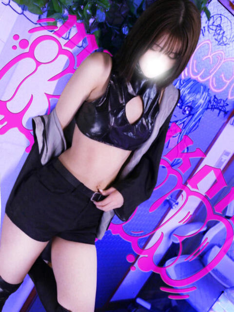 こうめ 完全密室 無抵抗（ホテヘル＆デリヘル）