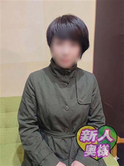 坂口　えみ ギン妻パラダイス 谷九店（人妻ホテヘル＆デリヘル）